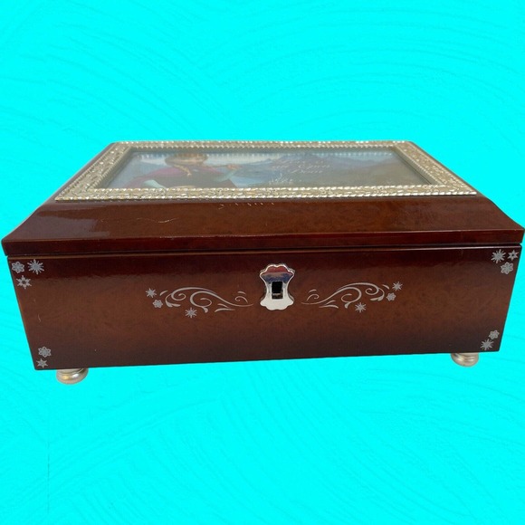 Disney FROZEN Bradford Exchange Jewelry & Music Box Plays Love Is An Open Door - Picture 2 of 9